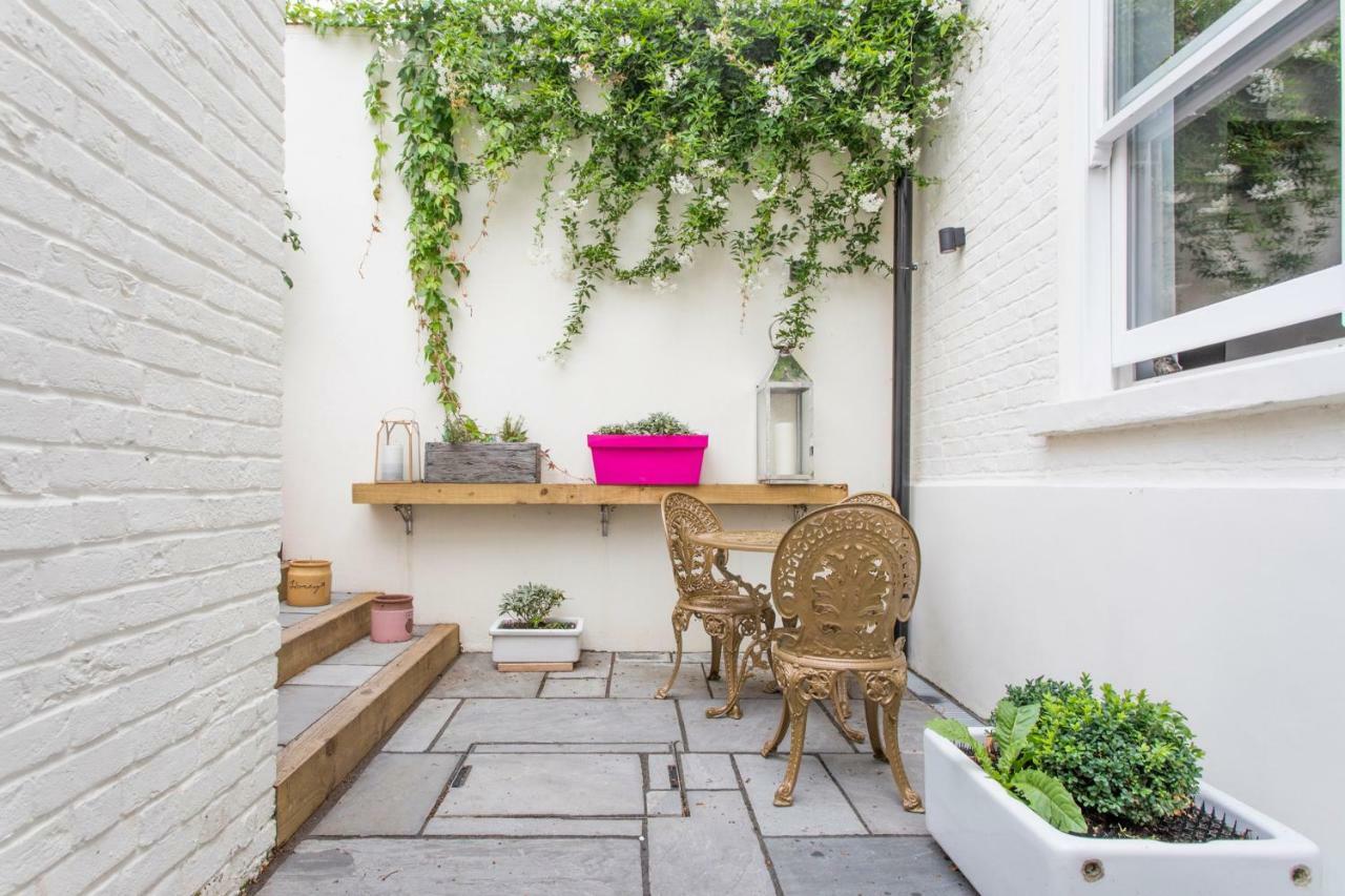 Stunning Gated Home London Londres Exterior foto
